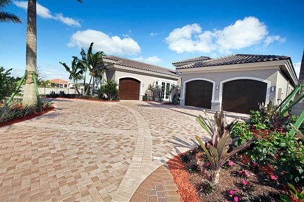 Best Professional Driveway Pavers  in Salem, OR
